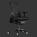 Vorderansicht eines Herman Miller X Logitech Embody Gaming-Stuhls in Schwarz