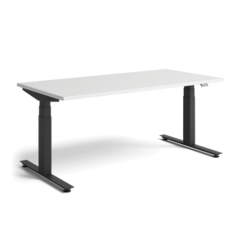 Der Gaming-Sitz-Steh-Schreibtisch Nevi von Herman Miller mit schwarzen Beinen und weißer Platte von vorne. 